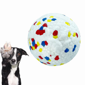 Los juguetes E-TPU pueden flotar en el agua, alta elasticidad, portátiles y duraderos, adecuados para perros pequeños, medianos y grandes.